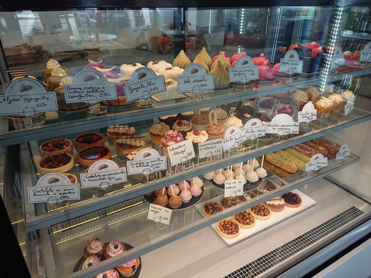 Old Town Bakery Aparthotel Marijampole Ngoại thất bức ảnh